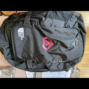 The North Face breast cancer aware